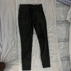 Women’s High-Rise Heathered Dark Olive Drawstring Jogger Pants